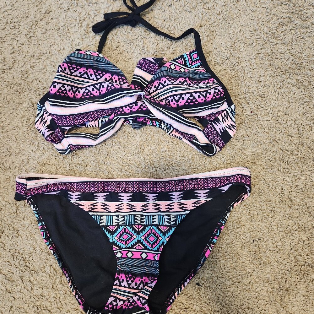 Xhilaration Geometrical Bikini S top/M bottom
